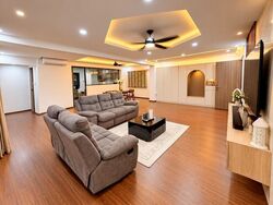 Blk 204 Pasir Ris Street 21 (Pasir Ris), HDB Executive #636779211